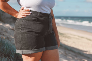 90's Denim Shorts - Vintage Washed Black